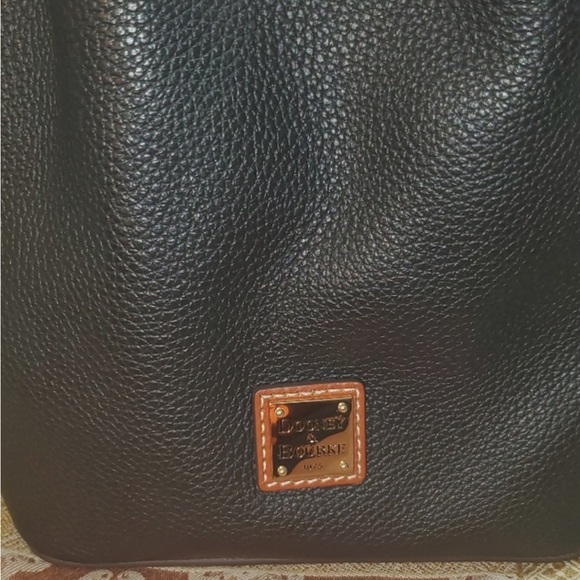 Kendall Drawstring Crossbody - Picture 5 of 5